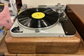 トーレンス・TD124用ウッドケースの木目2.jpeg